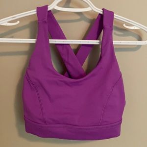 Lululemon sports bra size 4